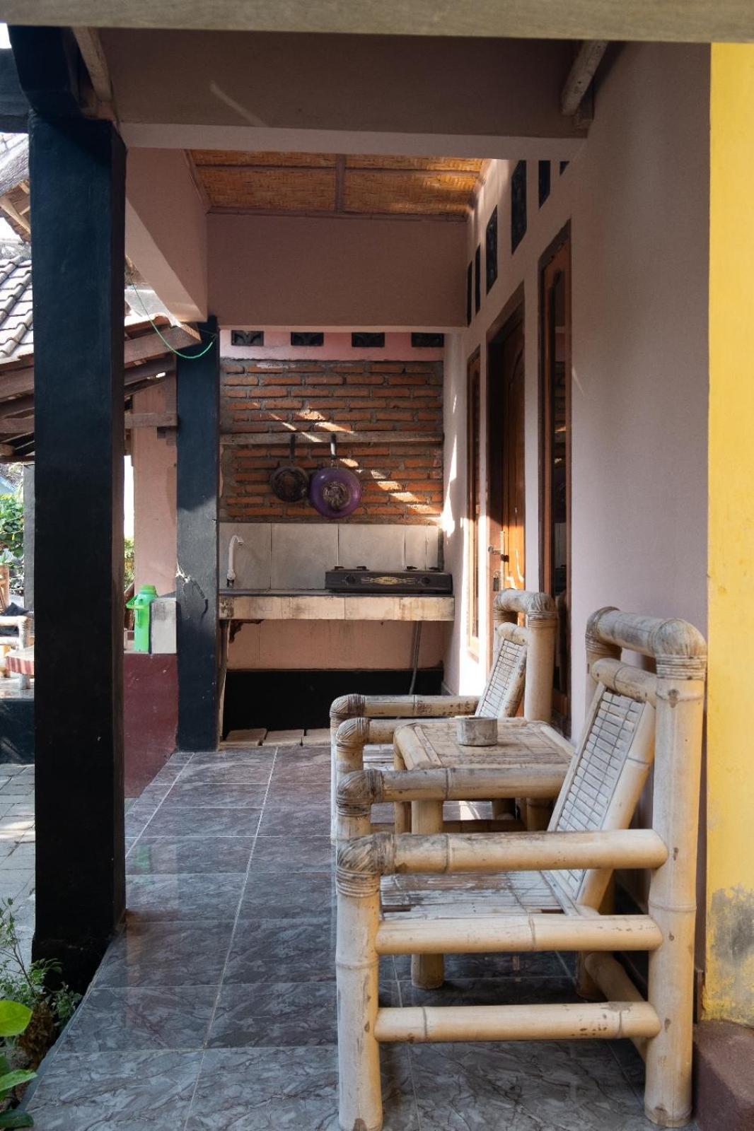 Ramdan Homestay Kuta  Exterior foto